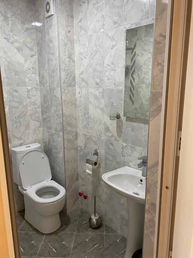 Sana Guest House Mestia Eksteriør billede