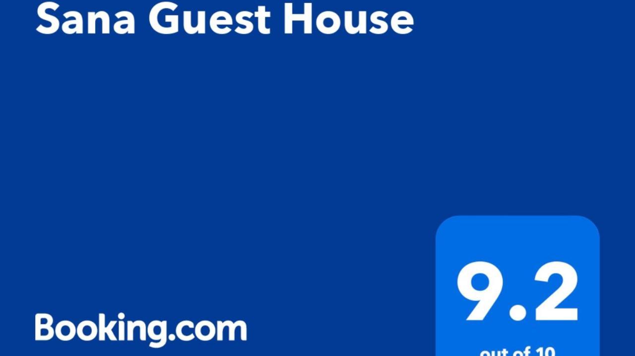 Sana Guest House Mestia Eksteriør billede